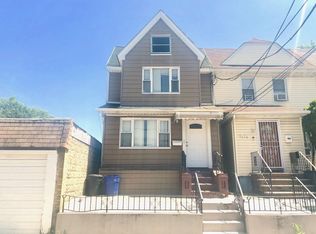 9230 93rd Ave, Woodhaven, NY 11421