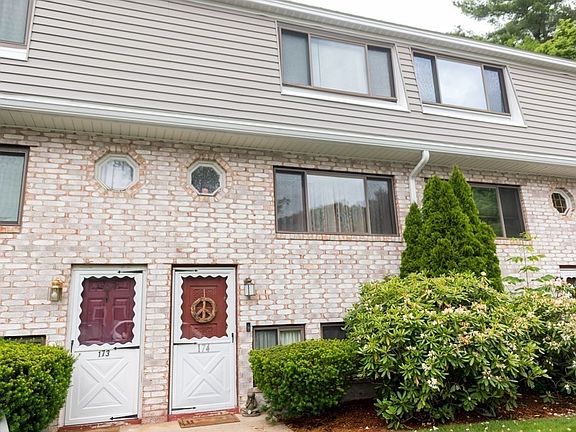 2nd image of 174 Farrwood Dr