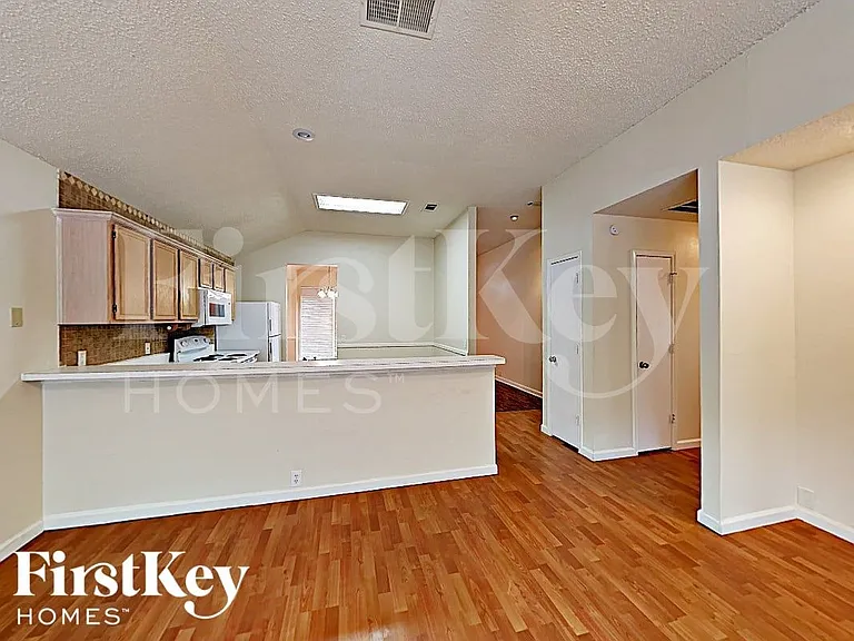 1003 Prado Real Dr — Photo 3