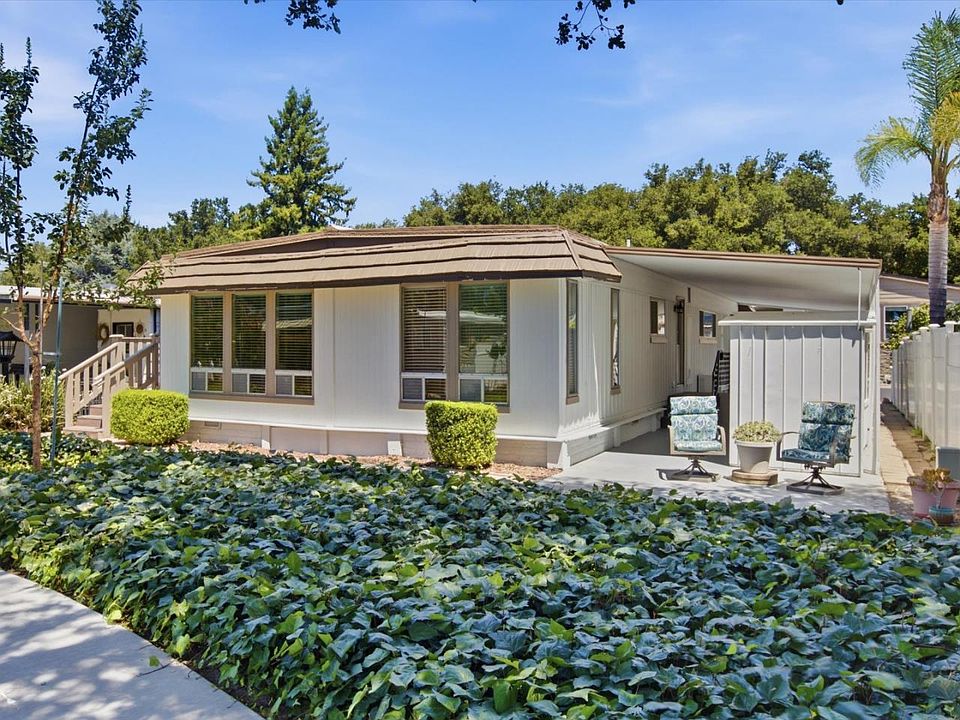 1st image of 72 Palomar Real #72