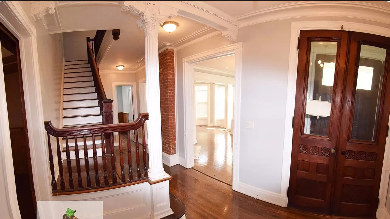 121 Murray St — Photo 2