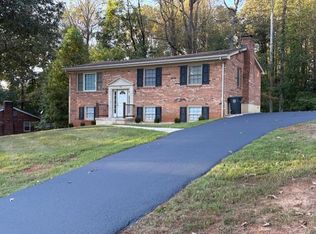 108 Woodway Dr, Lynchburg, VA 24501