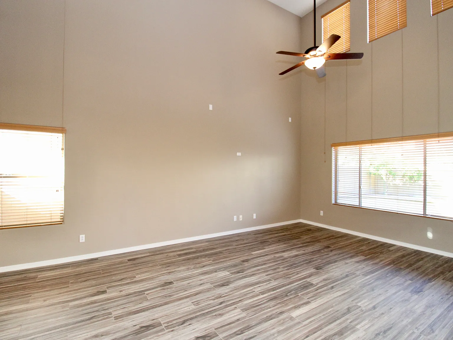 3 bed, 2094 sqft, $2,375 — Photo 4