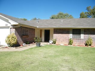 3906 Twilight Ave, Enid, OK 73703