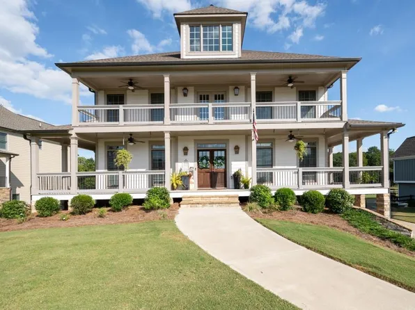 109 River Walk Pkwy, Euharlee, GA 30145