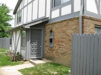1st image of 9865 E Royce Dr
