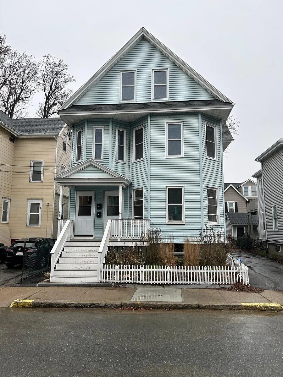 Building Photo - 83 Flint St #2