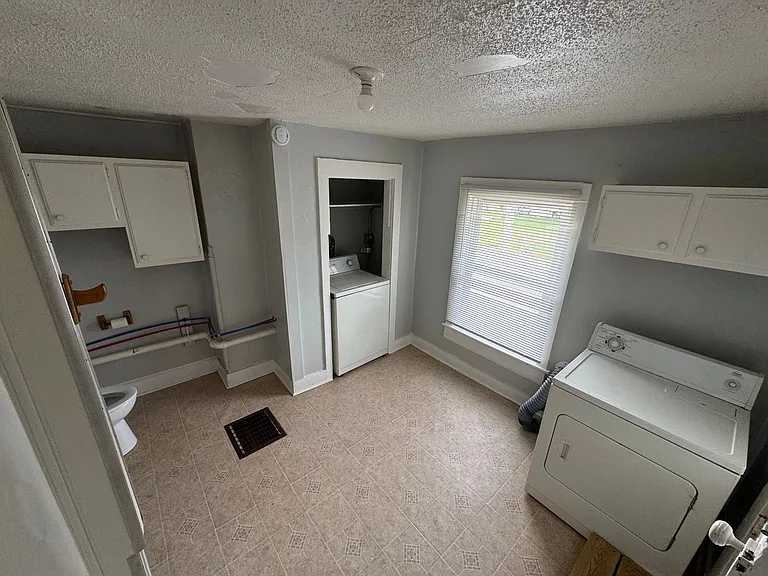 1519 N Ripley St — Photo 22