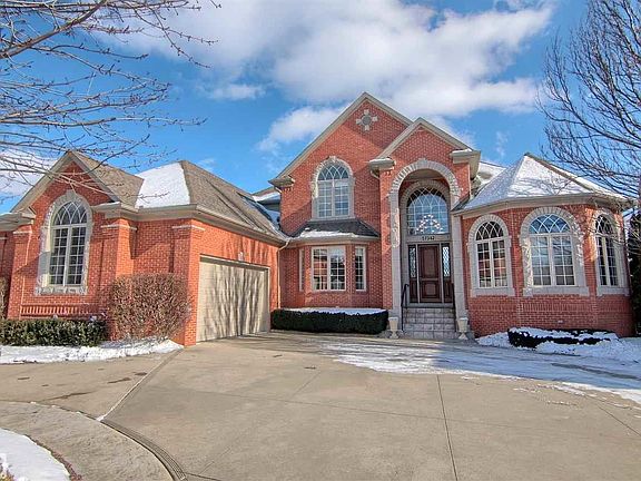 2nd image of 57342 Stonebriar Dr