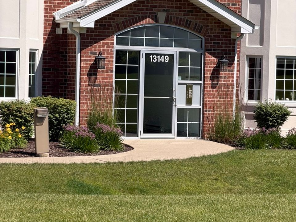 1st image of 13149 Forest Ridge Dr APT 3C
