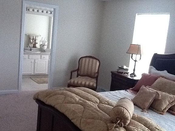 Master bedroom with en suite bathroom