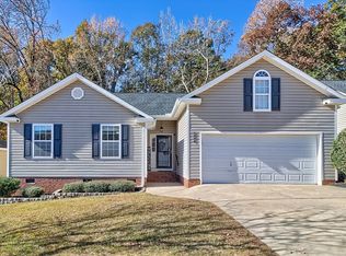 204 Kwanzan Dr, Lexington, SC 29072