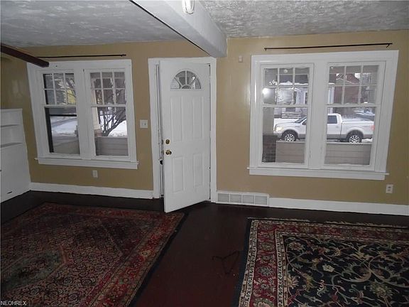 3rd image of 18731 Pasnow Ave
