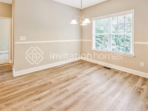 4th image of 8315 Mossybrook Ln