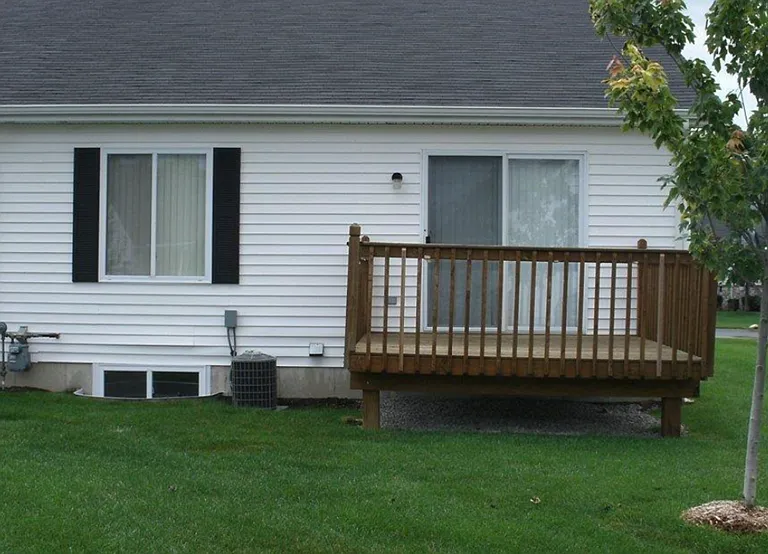 930 Lighthouse Dr — Photo 2