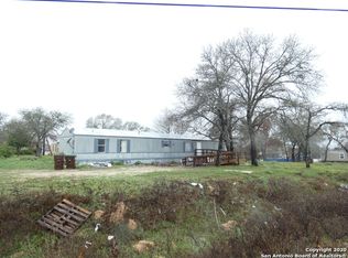 23003 White Hickory, Elmendorf, TX 78112