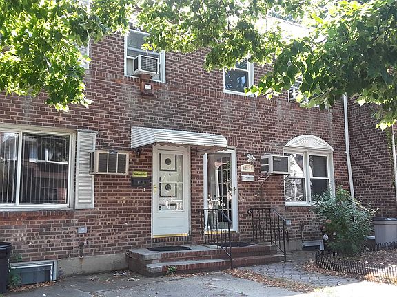 2nd image of 8219 251st St