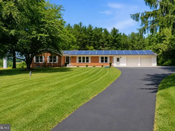 1411 Brighton Dam Rd, Brookeville, MD 20833