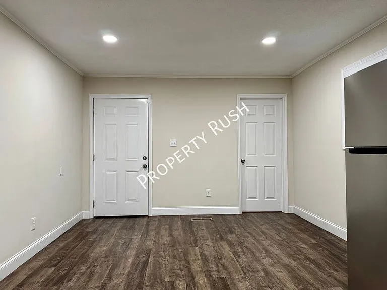 209 Signal View St — Photo 8