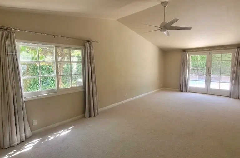 5901 Valerie Ave — Photo 21