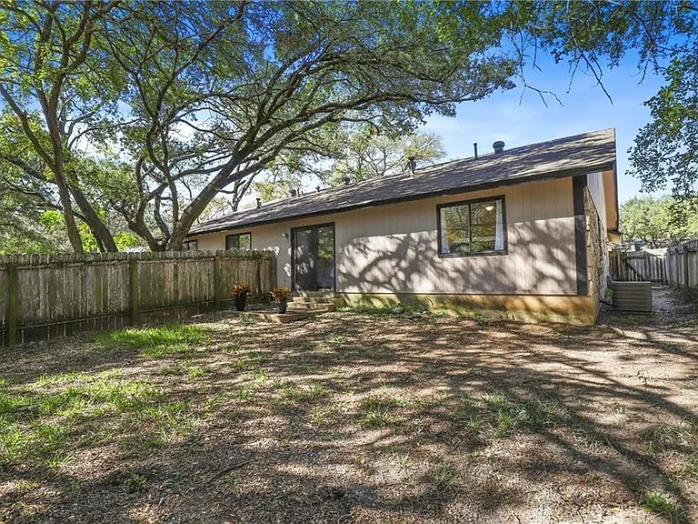 11901 Oak Knoll Dr #A — Photo 17