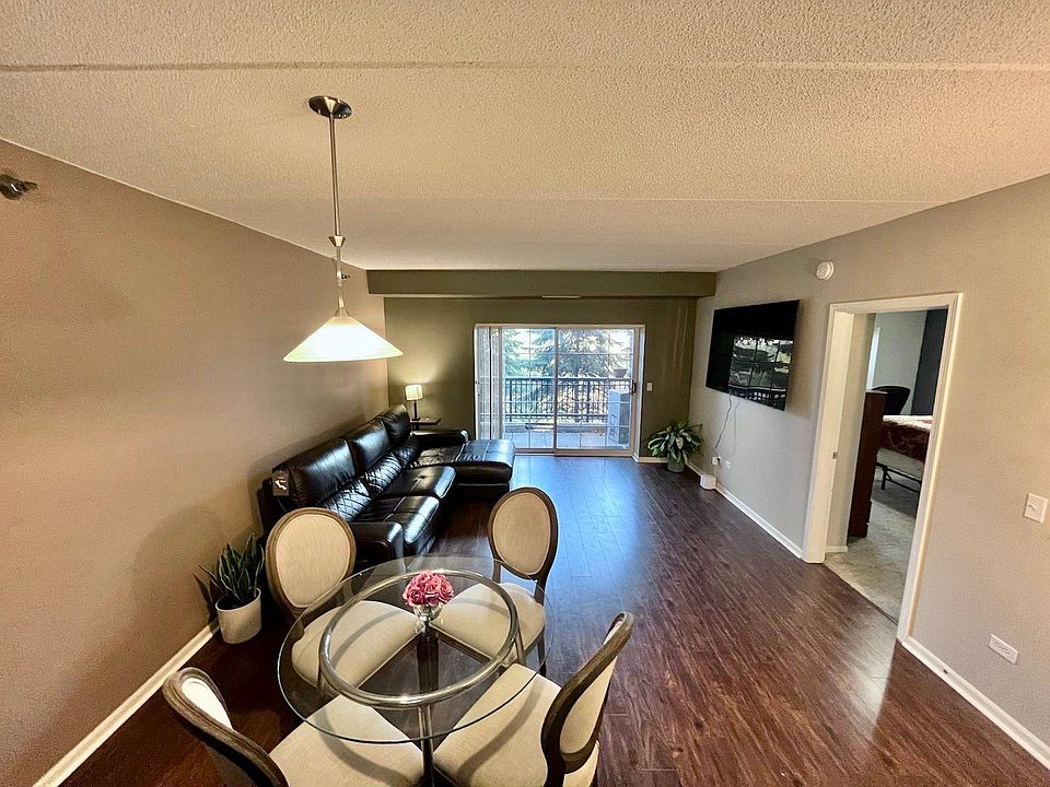 1st image of 390 W Mahogany Ct Unit 207