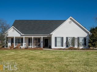 613 Longstreet Ln, Locust Grove, GA 30248