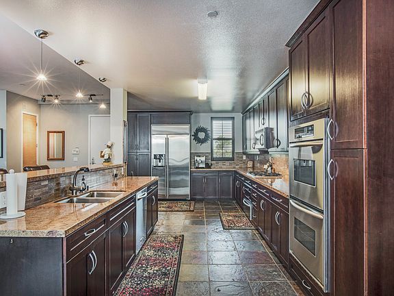 3rd image of 395 E 4th St #300