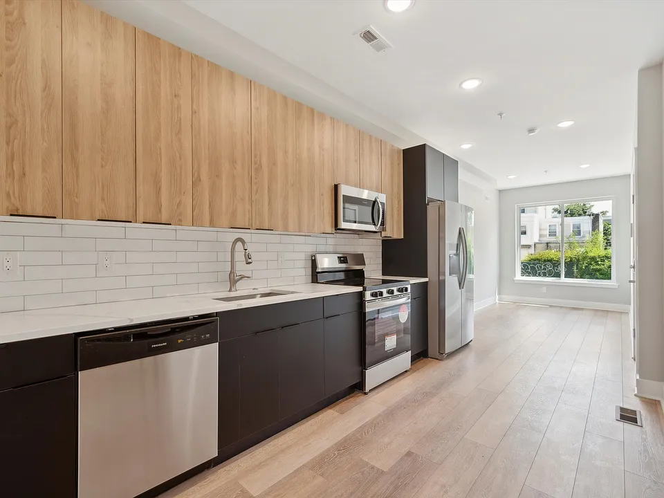 1513 Seybert St #1A