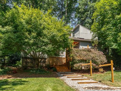 28 Benchmark, Pittsboro, NC, 27312