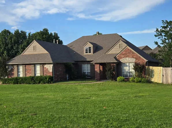 12325 S Longhorn Cir, Glenpool, OK 74033
