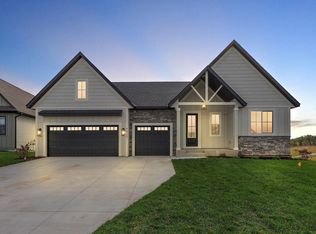 9537 63rd St S, Cottage Grove, MN 55016