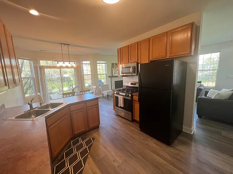 2 Christie Ct — Photo 7