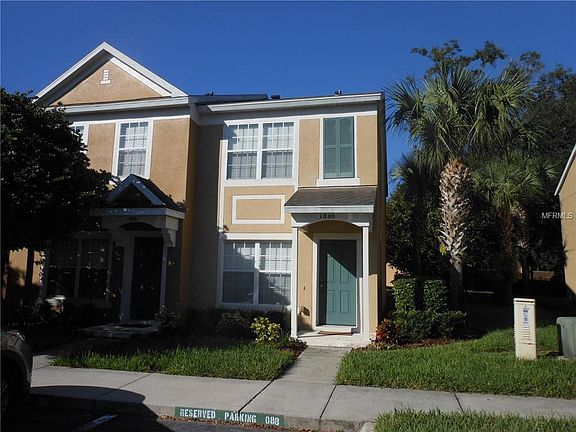 2nd image of 1880 Stockton Dr