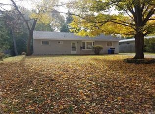 50 Wexford Rd, Syracuse, NY 13214