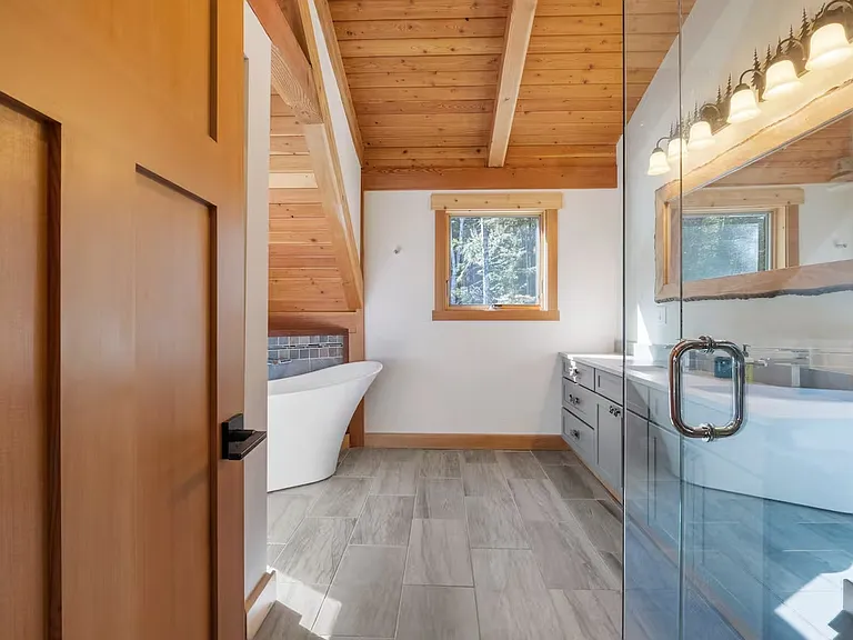 6 Black Cove Rd — Photo 38