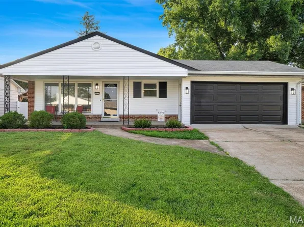 3227 Bridgeridge Dr, Saint Louis, MO 63125