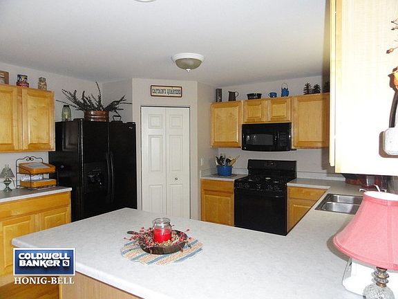 3rd image of 15934 Palm Ct