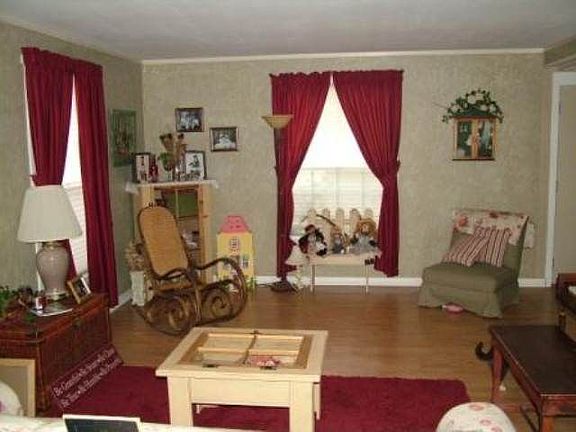 5th image of 1013 Marshall Ave
