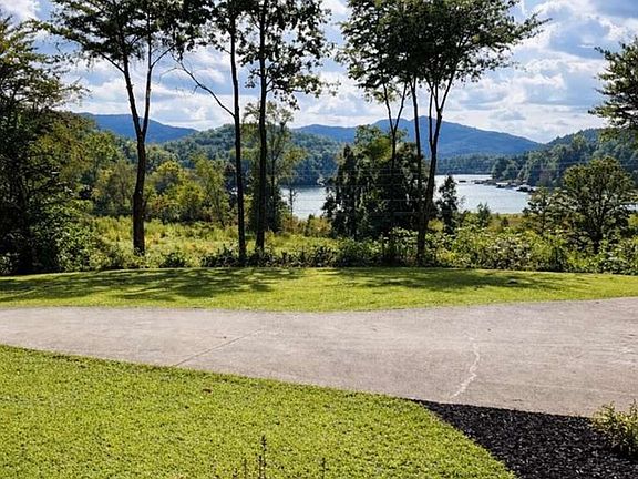 2nd image of 195 Hogsed Rd