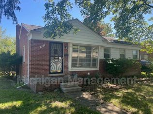 421 Central St, Inkster, MI 48141