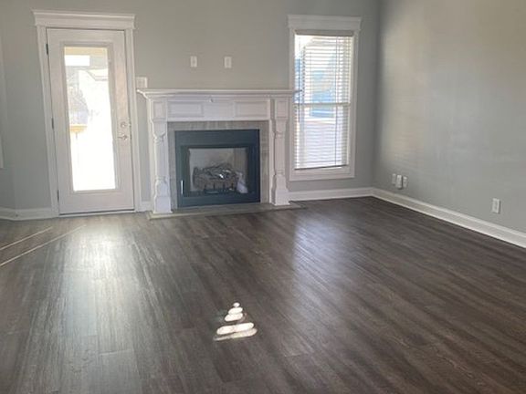 4th image of 3860 Maliki Dr
