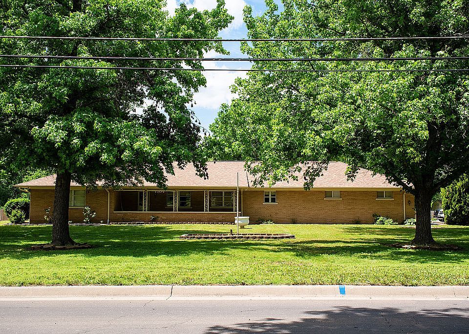 1st image of 1304 N Kentucky St