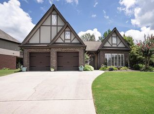 153 Eagle Cove Dr, Pelham, AL 35124