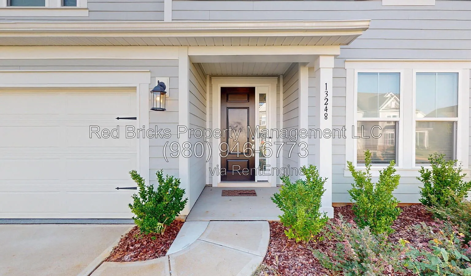 5 bed, 4.0 bath, 3023 sqft, $3,295 — Photo 2