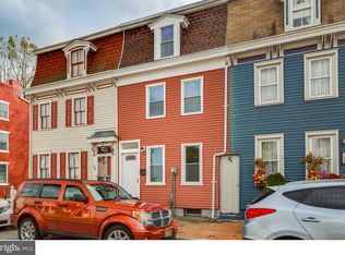 34 W Pearl St, Burlington, NJ 08016