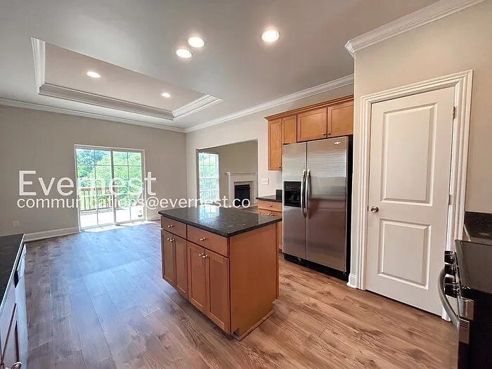 4513 Hamilton Ln — Photo 7