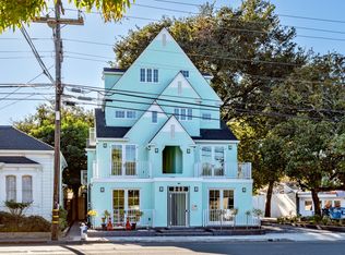 542 College Ave #A, Santa Rosa, CA 95404