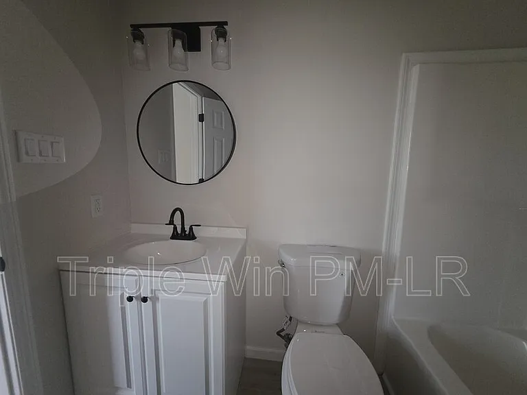 236 Vernon Harvey Rd — Photo 21