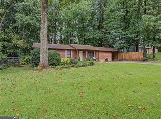 3095 Woodland Dr NW, Kennesaw, GA 30152